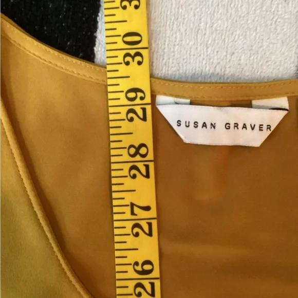 Susan Graver Mustard Keyhole Blouse Plus Size 3X - Picture 5 of 8
